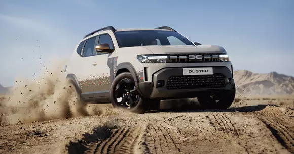 Serie limitată în România: Dacia Duster Spirit of Sand poartă ecoul Dakar-ului sub o formă personalizată și bine dotată