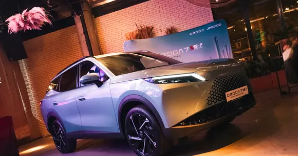 Pe fondul cotelor generoase din clasa medie, Omoda 7 SHS-P propune românilor propulsie PHEV avansată și performantă