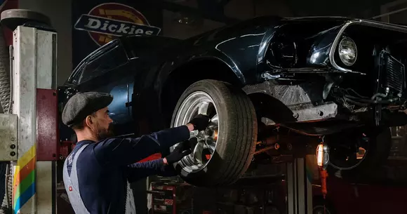 (P) Alege un service auto potrivit pentru tine – Cum te poți decide?