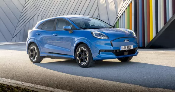Optimizări și perfecționări ale dotării la Ford Puma Gen-E: autonomia, funcțiile de asistare și infotainment-ul au de câștigat