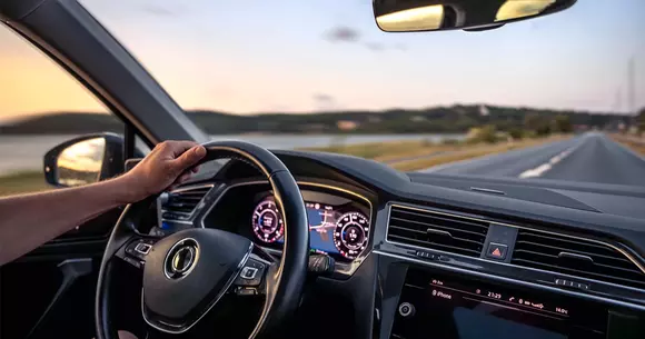 (P) Închirieri auto: când merită să plătești pentru flexibilitate