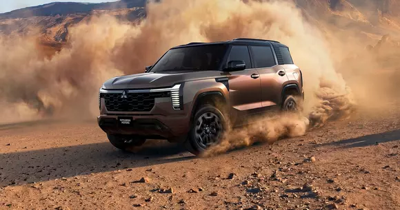 Generație nouă pentru Mitsubishi Pajero, cu design îndrăzneț și o abordare tehnică mai mult pe gustul conservatorilor