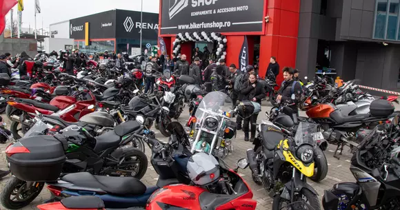 (P) Black Friday începe de Halloween la BikerFunShop: EXTRA 25% la prețurile deja reduse