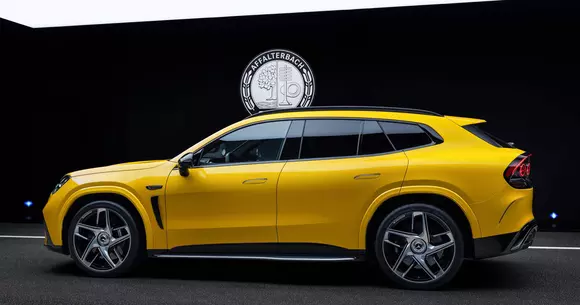 Lumea auto se schimbă, iar Mercedes-AMG GT SUV ne arată că schimbările pot genera perplexitate