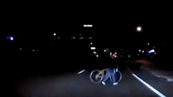 Poliția americană a publicat filmarea accidentului fatal în care a fost implicată o mașină autonomă (Video)