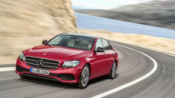 Noul Mercedes-Benz Clasa E va primi cinci motorizări în acest an