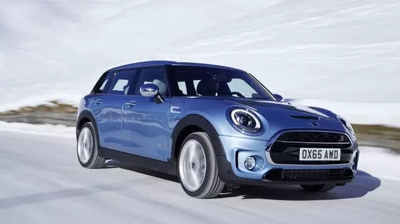 MINI Clubman are de astăzi și o versiune cu tracțiune integrală