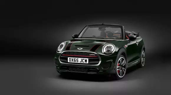 MINI John Cooper Works - Acum și în varianta Cabrio