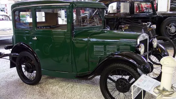 Cum a ajuns BMW producător de mașini pentru că Germania a pierdut Primul Război Mondial