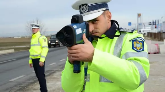 Nu trageți dom' Semaca! Poliția primește aparate radar noi tip pistol