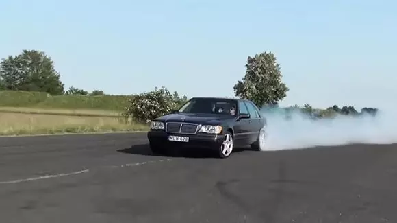 Un Mercedes S600 cu 860 de CP? Se poate! | VIDEO