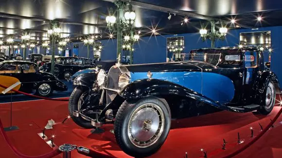 Cité de l'Automobile, cel mai mare muzeu de mașini din lume. Ce poți vedea acolo?