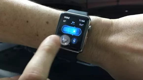 Tesla Model S se poate parca singură și prin intermediul Apple Watch