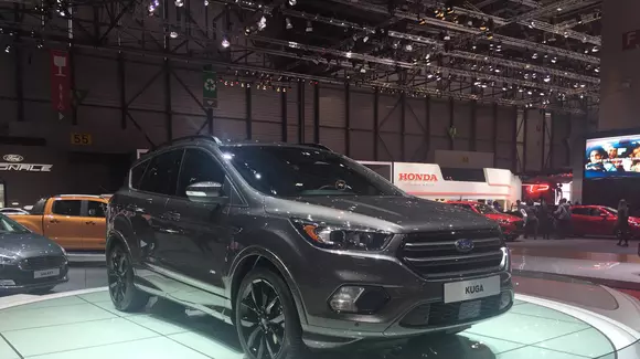 2016 Geneva Live - Standul Ford