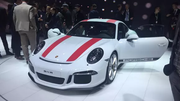 2016 Geneva Live - Standul Porsche