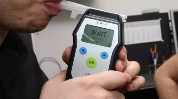 Folosești apă de gură? S-ar putea să rămâi fără permis