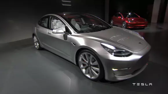 Tesla pregătește o surpriză pentru fani. Anunțul va avea loc pe 17 octombrie
