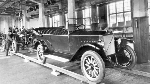 89 de ani de la apriția primului Volvo. Povestea primei mașini