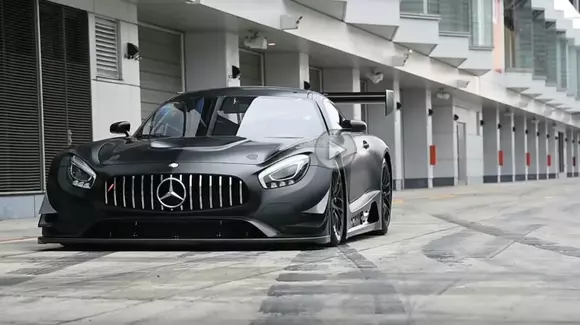 Sunet divin: AMG GT-RR pe circuit