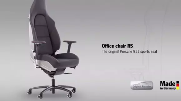Porsche în parcare, Porsche la birou! Nemții au scos la vânzare scaunul de birou oficial | VIDEO