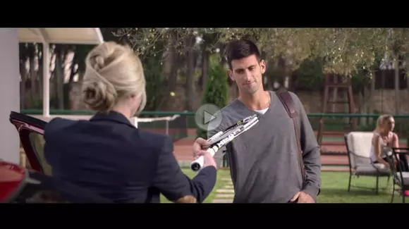 Novak Djokovic promovează noul Peugeot 308 GTi