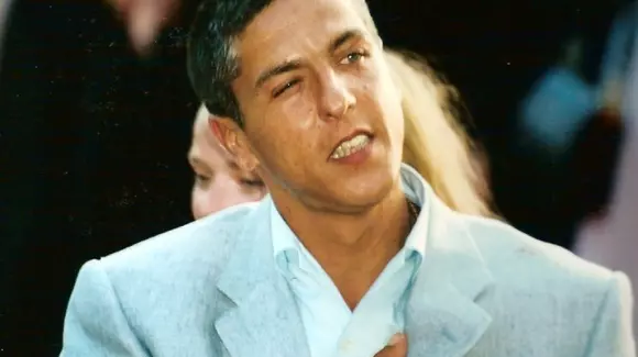 Vezi măi Batman, nu-i ca-n filme! Celebrul actor din seria Taxi, reținut de poliția din Franța