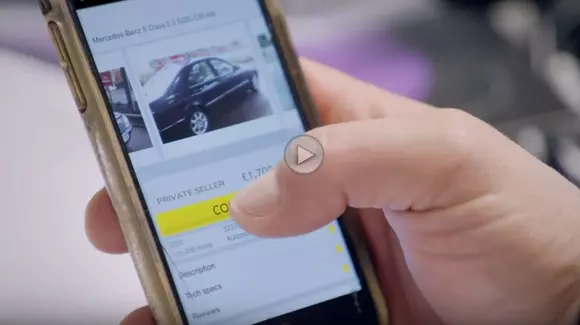 Matt LeBlanc găsește un Tinder al mașinilor