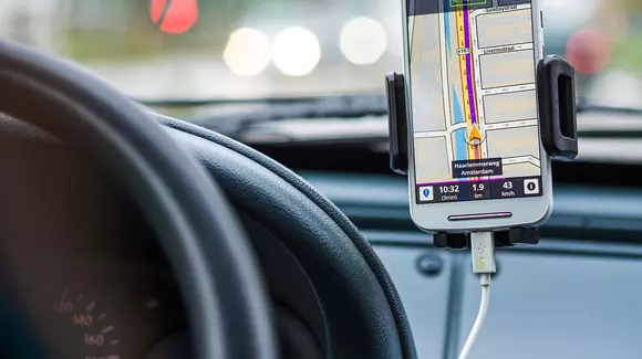 O femeie din Ontario a urmat traseul indicat de GPS până a ajuns în lac