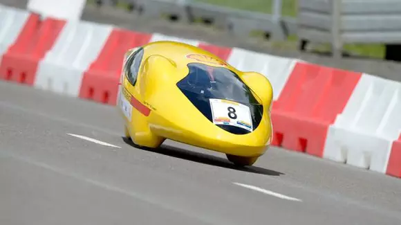 A fost inventată mașina care merge 4.000 de km cu un singur plin