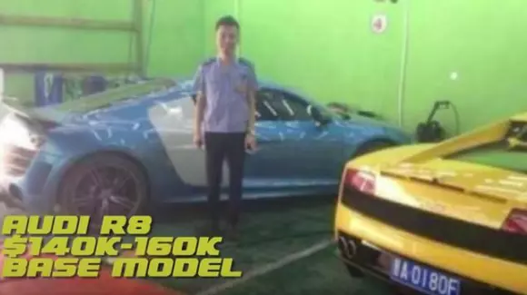 Nu, nu e banc! Un șofer de autobuz din China are în garajul personal un Lamborghini Gallardo și un Audi R8