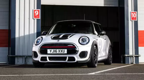 MINI John Cooper Works Challenge - Ediție limitată dedicată fanaticilor