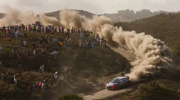 WRC 2016 - Thierry Neuville câștigă Raliul Sardiniei