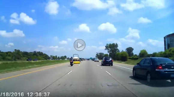 Încă un motiv în plus să-ți legi bine bagajele!