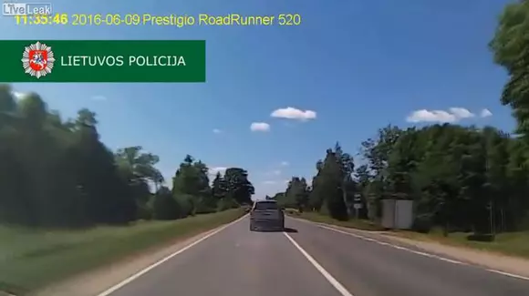 Șoferul zilei vine din Lituania! A făcut tot posibilul să scape de poliție. Cum s-a terminat urmărirea? | VIDEO