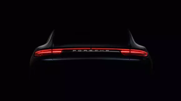 Prima imagine teaser cu viitorul Porsche Panamera