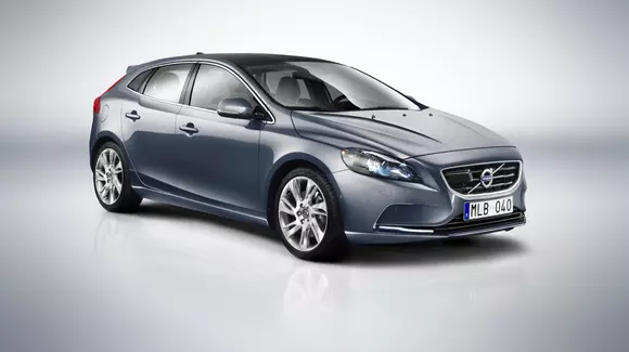 Cât de importantă este siguranța în alegerea unei mașini? Niciun britanic nu și-a pierdut viața într-un Volvo V40