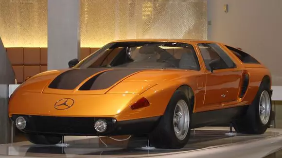 Mașina OZN! Mercedes-Benz C-111, supercarul produs în doar câteva exemplare