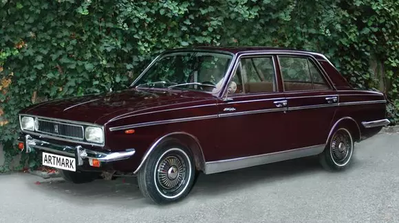 Cadourile auto primite de Ceaușescu: un Buick Electra și un Paykan Hilman Hunter