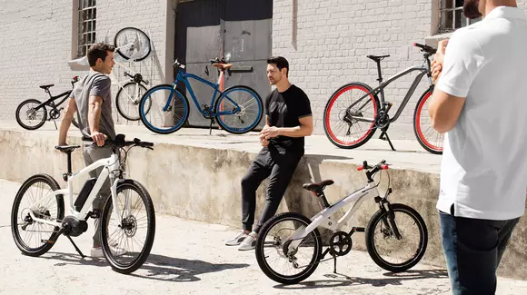 BMW a vândut de 11 ori mai multe biciclete în România în prima jumătate a anului