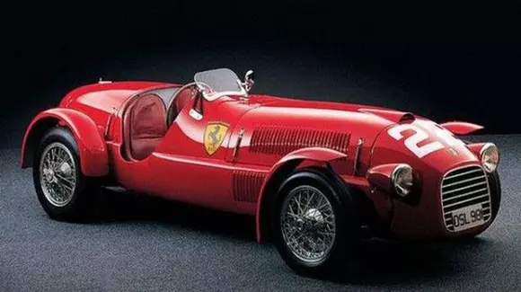 Cine deține cel mai vechi Ferrari din lume?