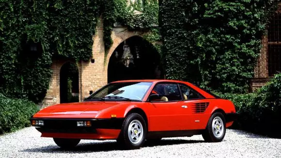 Ferrari Mondial 8, una dintre cele mai neinspirate mașini ale italienilor