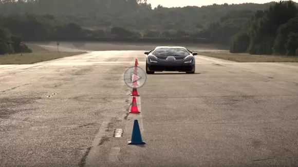 Lamborghini Centenario își arată colții pe circuitul de la Nardo