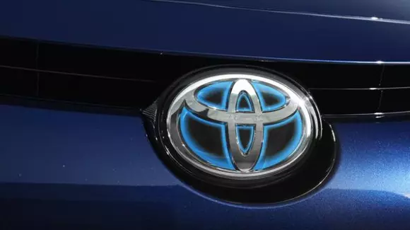 România: 1.400 de mașini Toyota și Lexus sunt rechemate în service