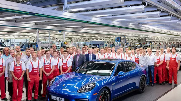 A fost produs ultimul exemplar Porsche Panamera al actualei generații