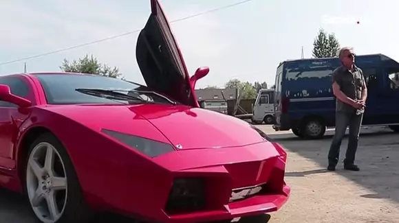 Un bărbat din Ucraina și-a construit singur un Lamborghini Reventon | VIDEO