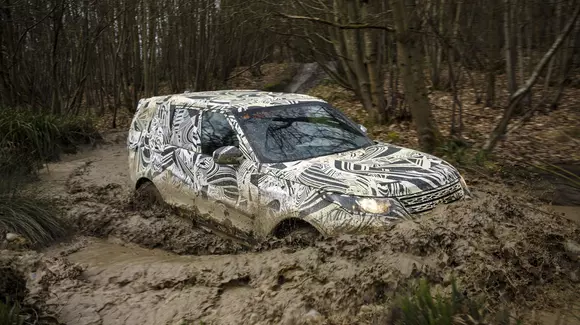 Prima imagine teaser cu viitorul Land Rover Discovery - Update