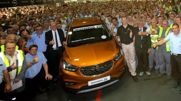 Primul exemplar Opel Mokka X a ieșit pe poarta fabricii din Zaragoza