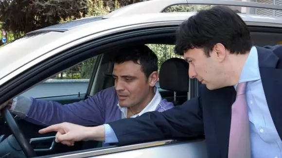 Ce cred samsarii despre mașinile pe care le vând și ce argumente au în favoarea lor! "Dacă vreau să o vând, o aranjez puțin"