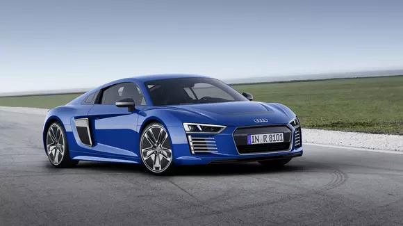 Audi renunță la R8 e-tron din cauza vânzărilor slabe