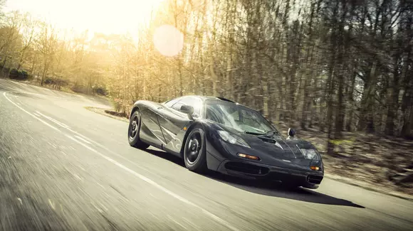 Din 2019, McLaren F1 va avea un succesor spiritual cu trei locuri